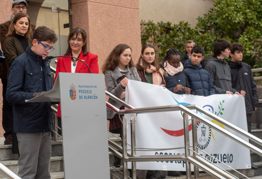 Los jóvenes d Pozuelo celebran la Semana de la Paz y la No violencia