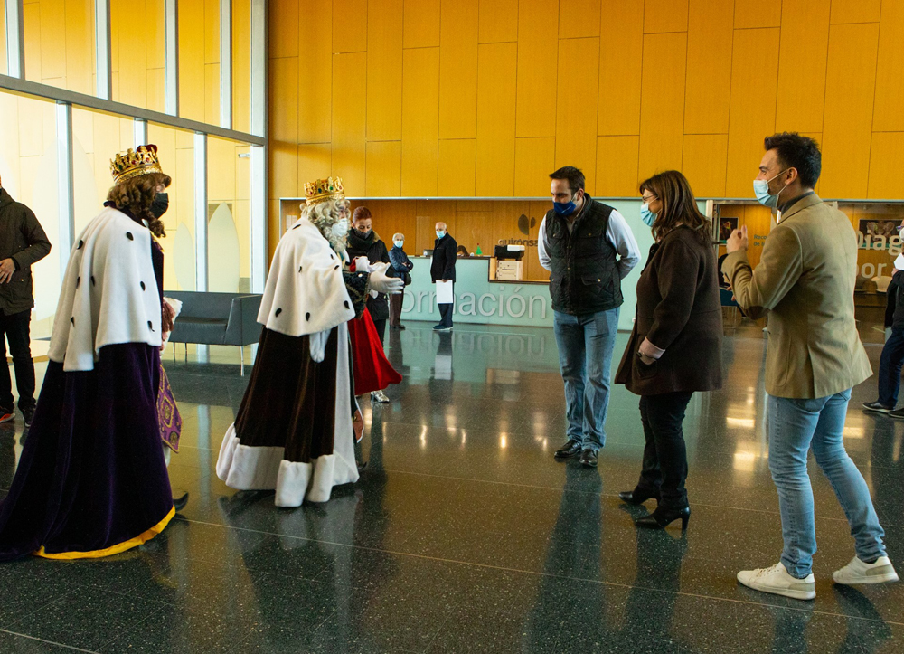 Visita de los Reyes Magos al Hospital Quirón Pozuelo