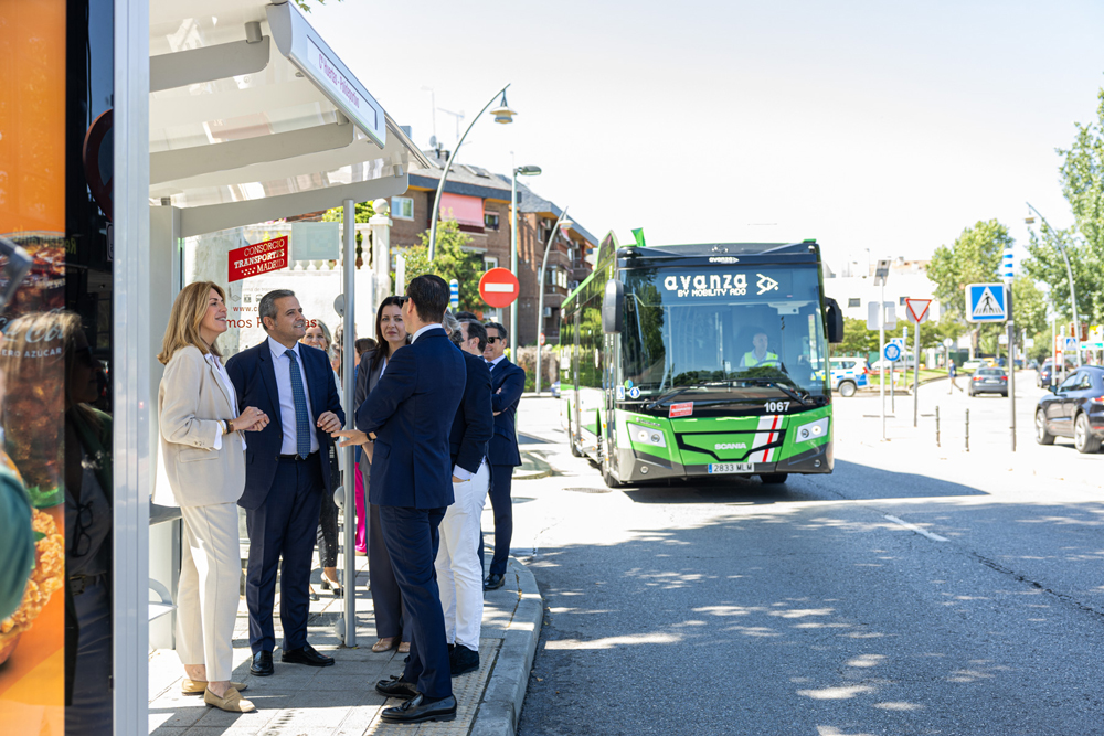 Presentación autobuses híbridos