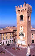 Casco histórico de Recanati (Se abre en ventana nueva)