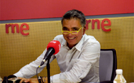 Juan Ramón Lucas en los estudios de RNE (Se abre en ventana nueva)