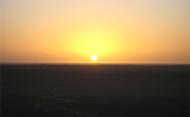 Puesta de sol en el Sahara (Se abre en ventana nueva)