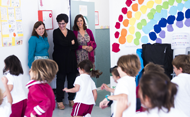 La alcaldessa, Susana Pérez Quislant, durante su visita al colegio Príncipes de Asturias (Se abre en ventana nueva)