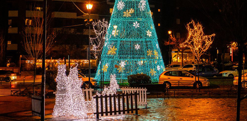 Árbol de navidad iluminado