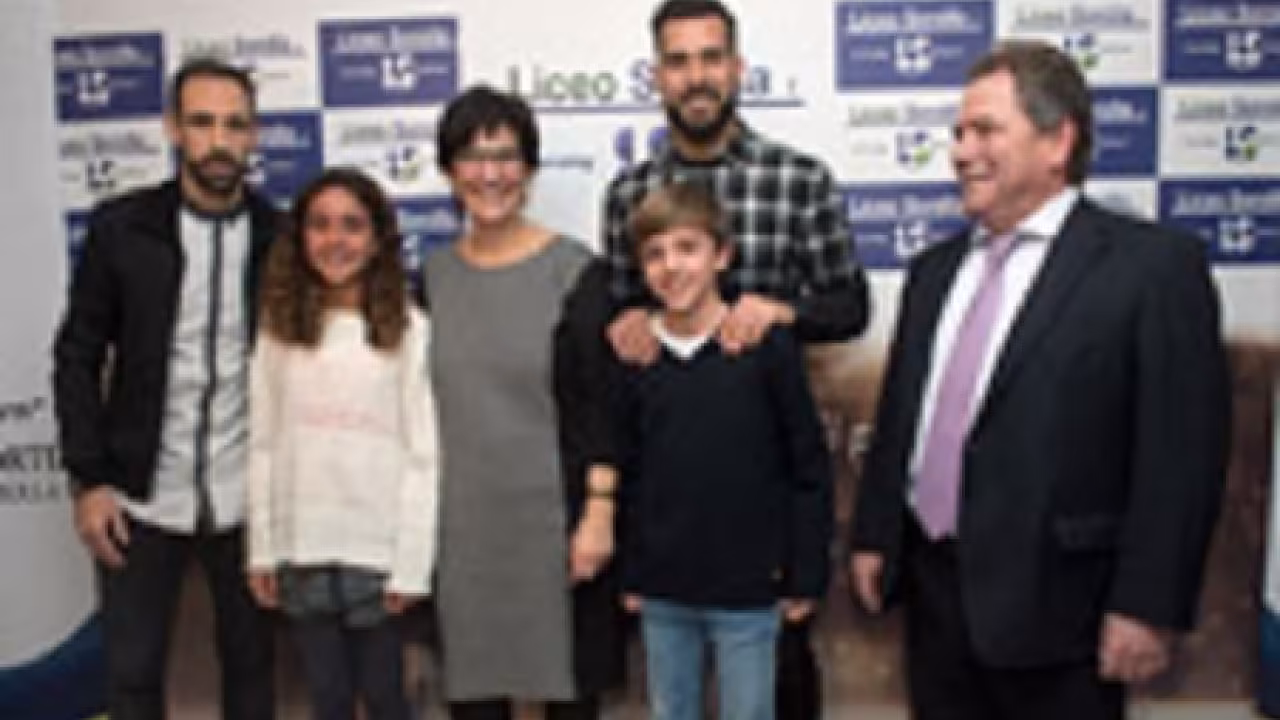Premios Liceo Sorolla (Se abre en ventana nueva)