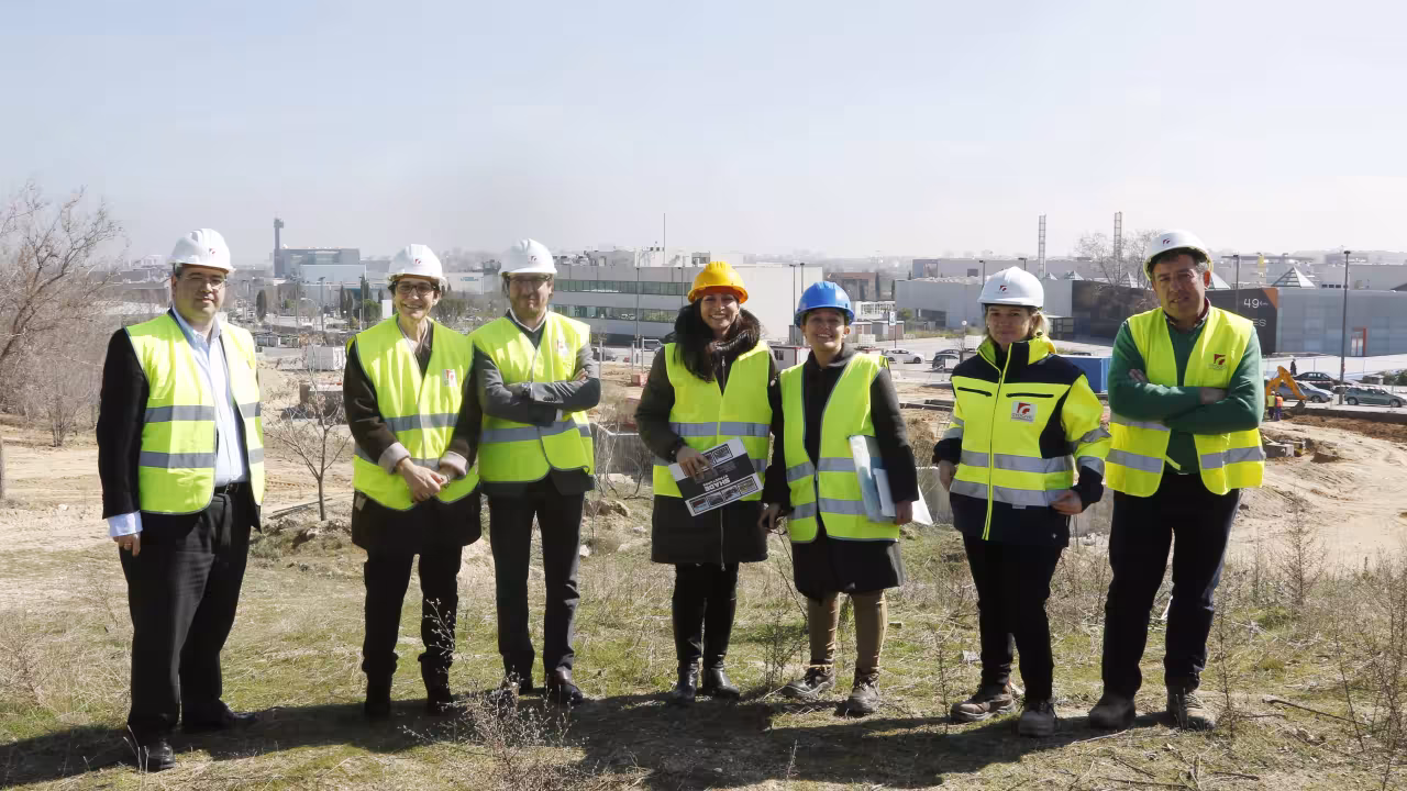 La alcaldesa visitó la obra en la Ciudad de la Imagen