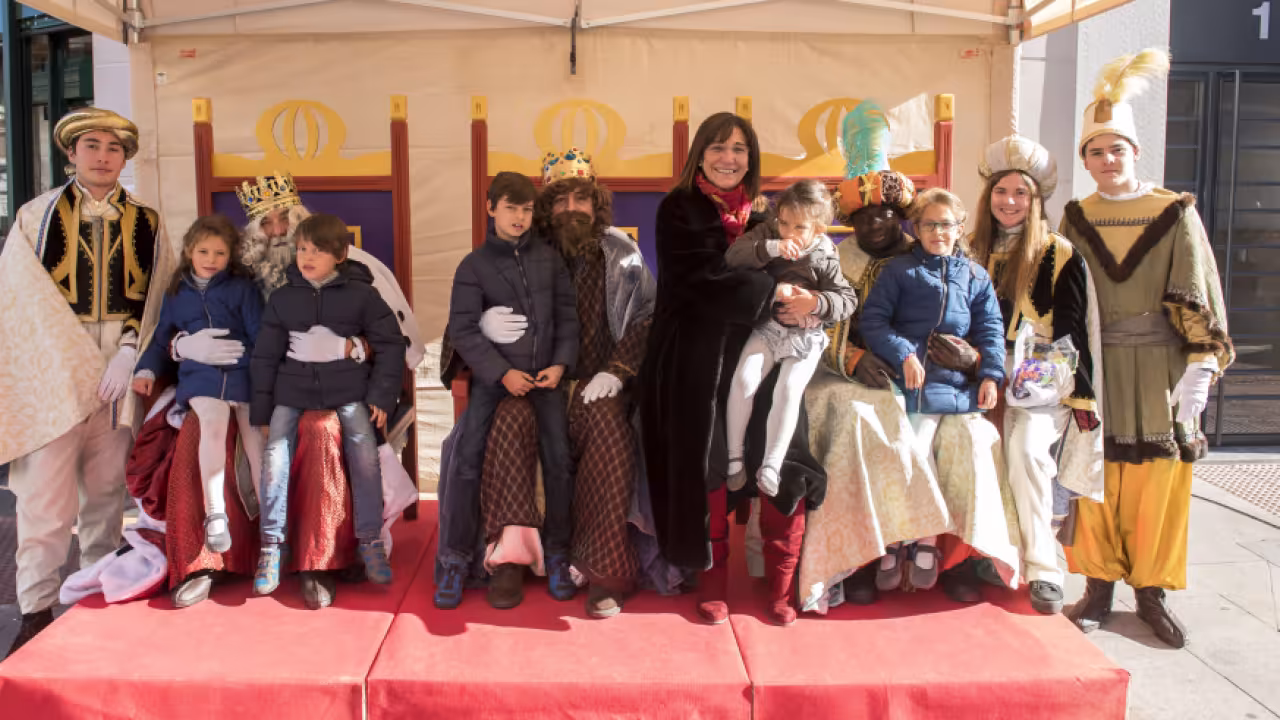Entrega de cartas a los Reyes Magos