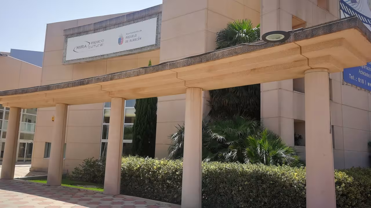 Se ofrecen cerca de 5.000 plazas en campos como fotografía, idiomas, creación de páginas web, pintura, danza, literatura, bailes o gimnasia, entre otros
