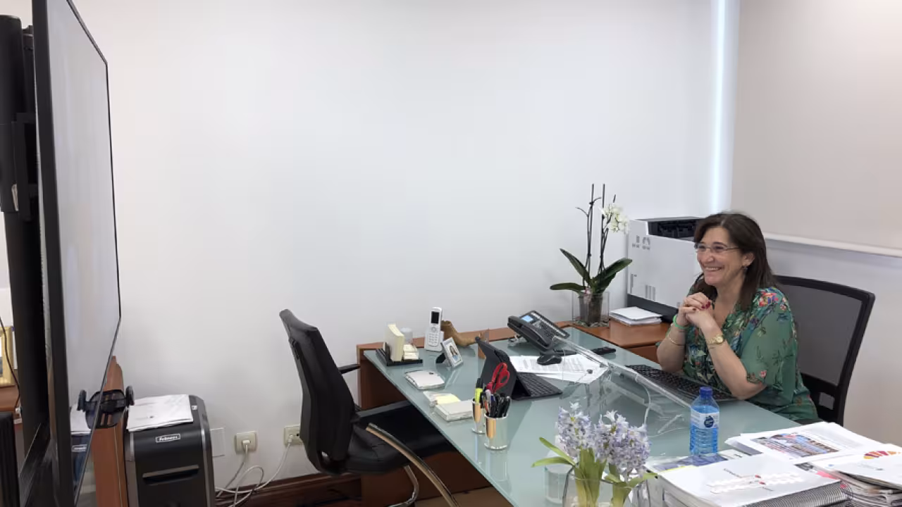 La alcaldesa, Susana Pérez Quislant participa en los cursos de verano de la URJC