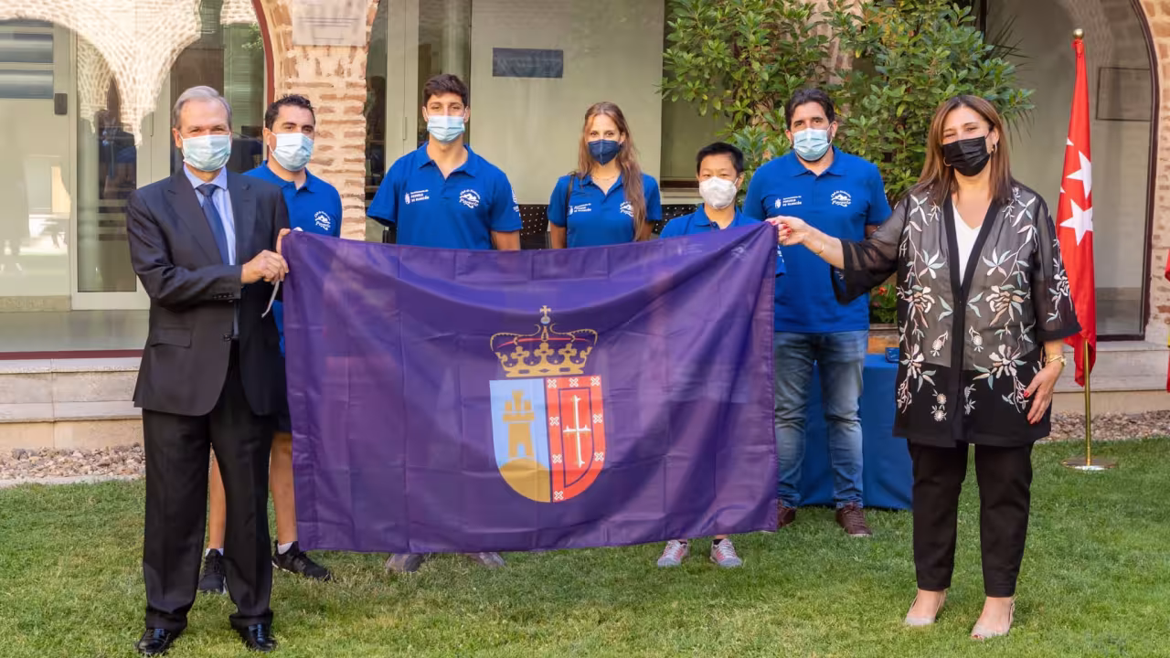 La alcaldesa recibe a los deportistas paralímpicos de Pozuelo de Alarcón que participarán en los Juegos Olímpicos y Paralímpicos #Tokyo2020
