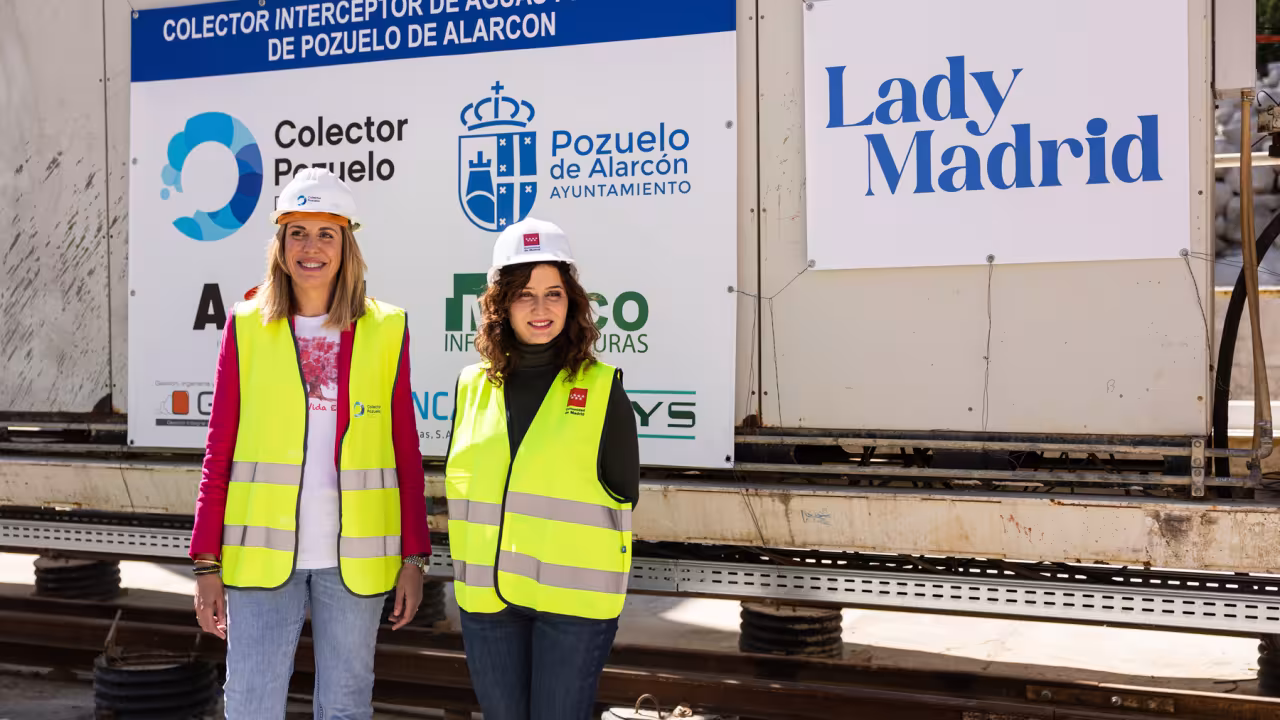 Presidenta y Alcaldesa en la visita obras del colector