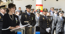 La alcaldesa en la festividad de la Policía Nacional