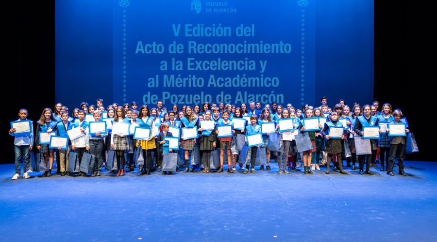 Entrega premios excelencia