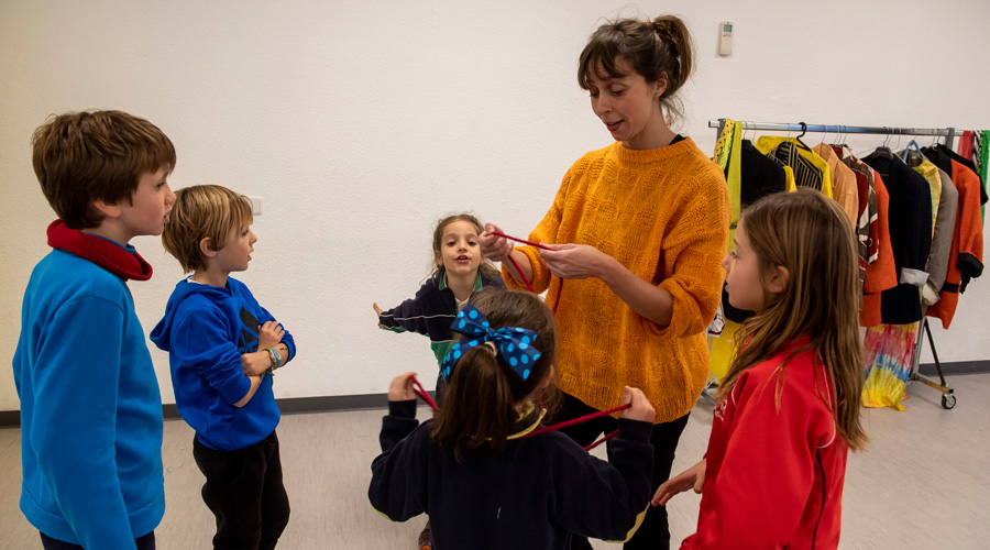 Escuela de Creatividad y Artes Escénicas