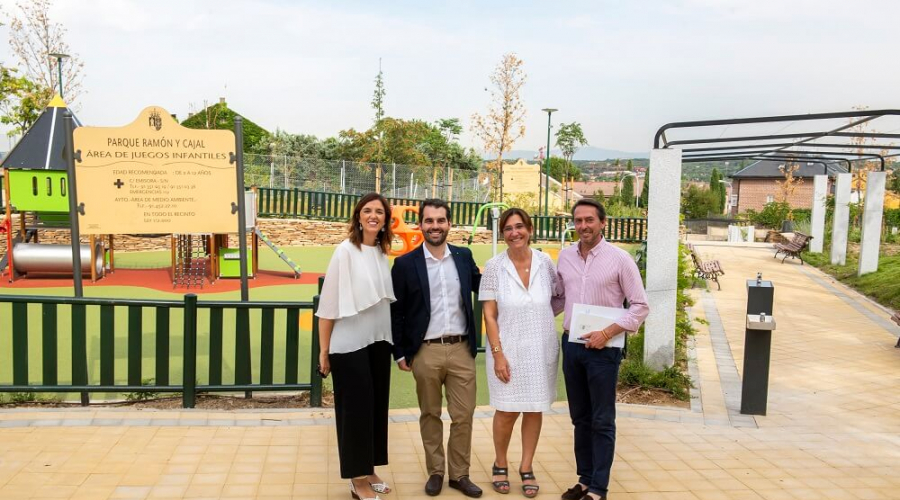 La alcaldesa, Susana Pérez Quislant, ha inaugurado esta nueva zona verde que se emplaza entre las calles Ramón y Cajal, Miguel Servet y Carretera de Húmera