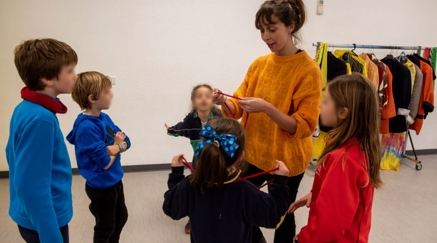 Escuela de Creatividad y Artes Escénicas