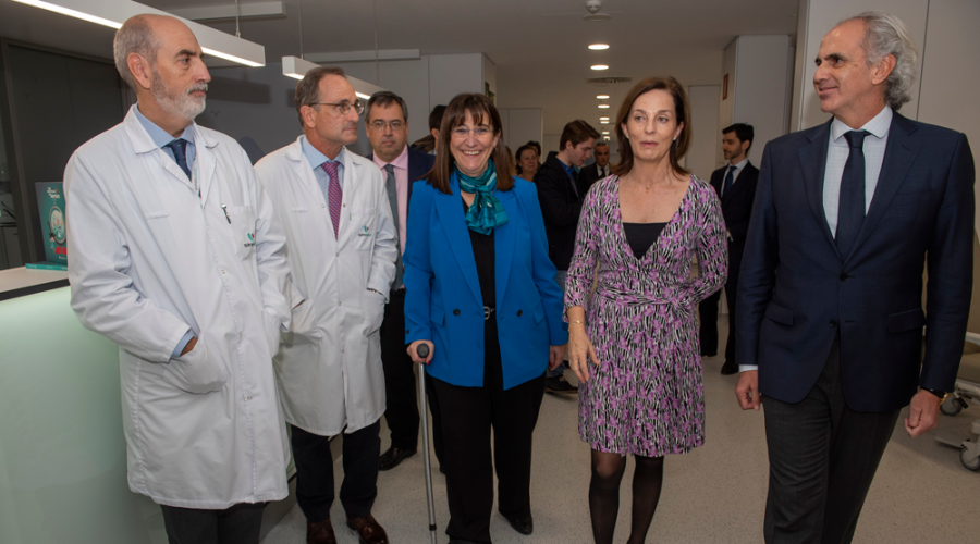 La alcadesa Susana Pérez Quislant visita las instalaciones del hospital Quirónsalud Madrid