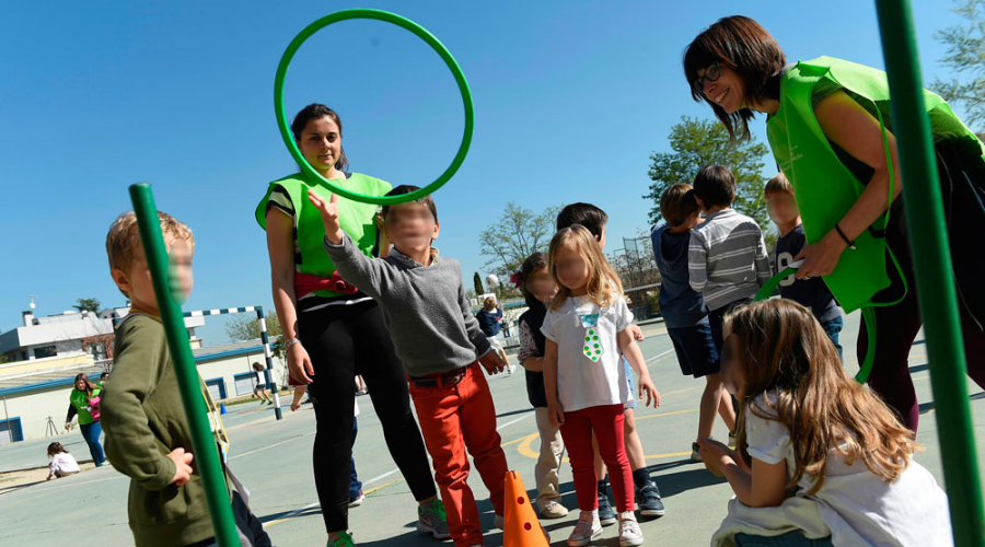 Niños jugando