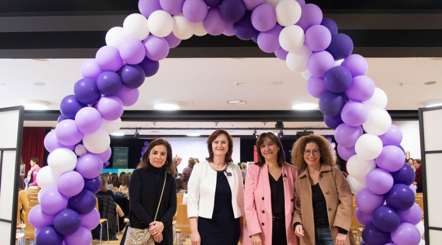 La alcaldesa, Susana Pérez Quislant, en la inauguración de Womened