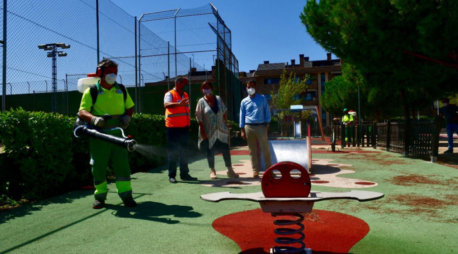 Visita las labores de limpieza y desinfección contra la COVID-19