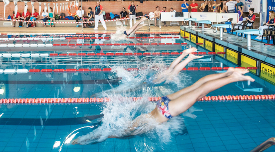 Natación