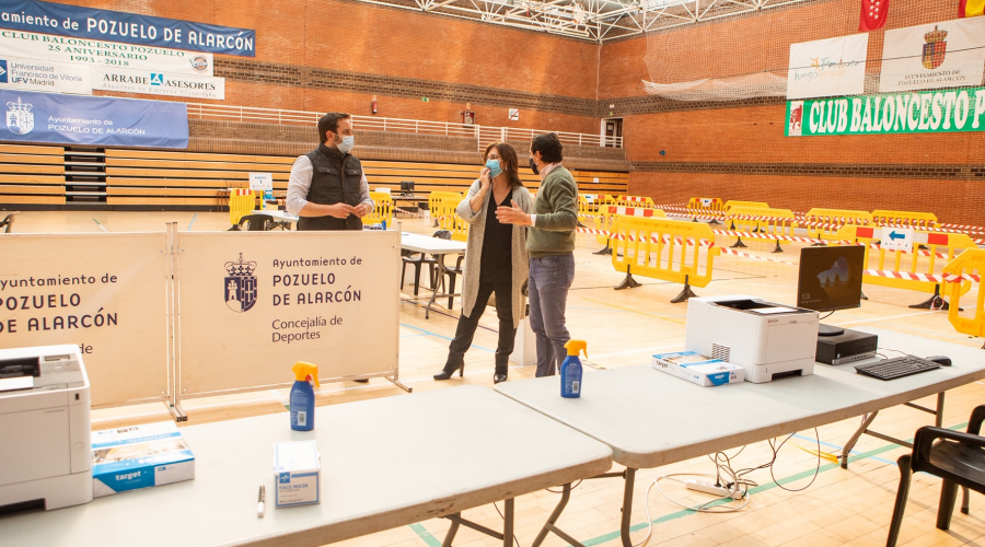 Visita al polideportivo El Torreón para comprobar dispositivo