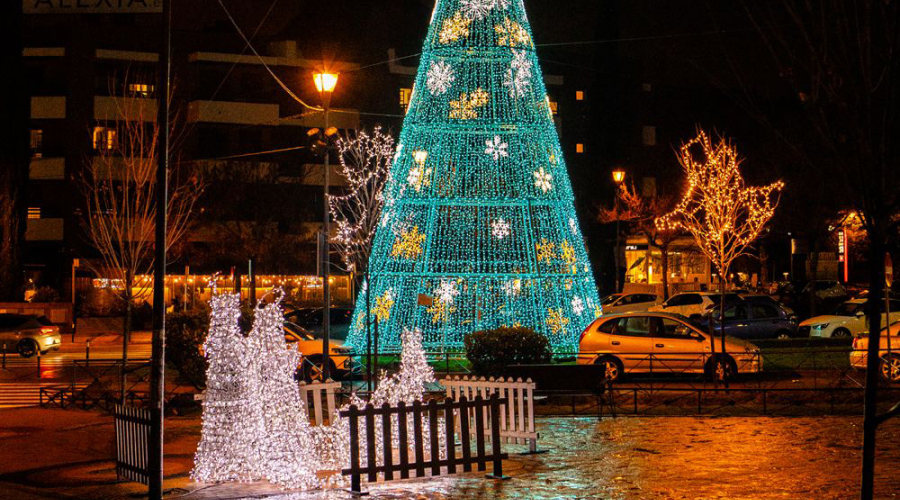 Árbol de navidad iluminado