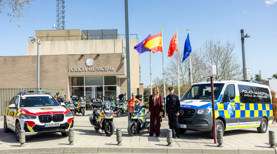 Nuevos vehículos de la Policía Municipal, SEAPA y Protección Civil