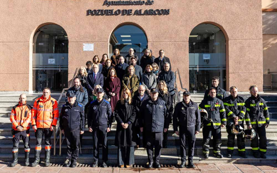 Minuto de silencio en recuerdo de las víctimas del accidente ferroviario de Adamuz