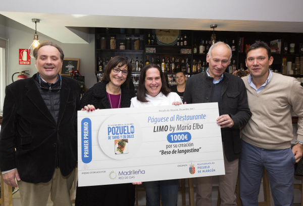 Entrega del primer premio Pozuelo de Tapas y en Dulce