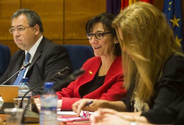 La alcaldesa, Susana Pérez Quislant, presidiendo el pleno de diciembre