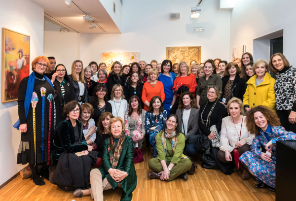 Exosición mujeres artistas