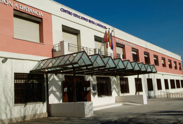 Centro Educativo Reyes Católicos