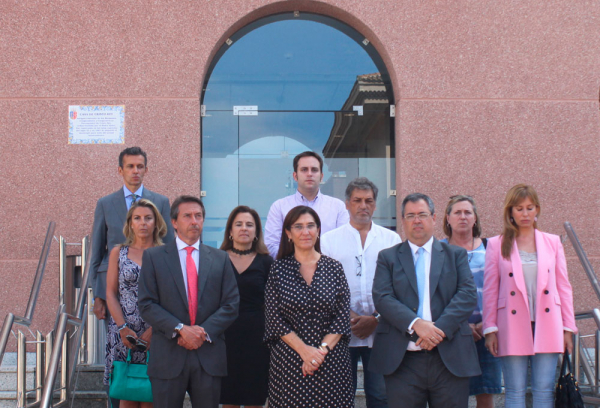 Minuto de silencio en el Ayuntamiento