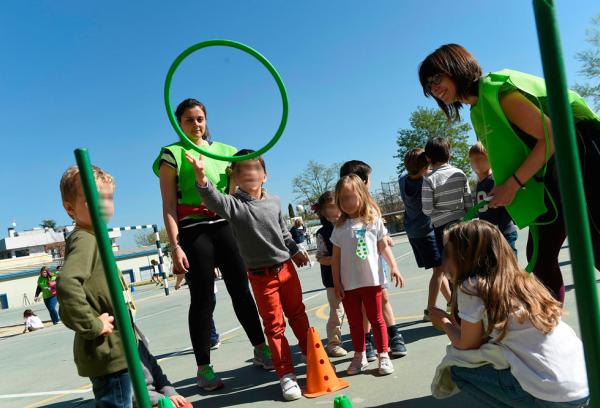 Niños jugando