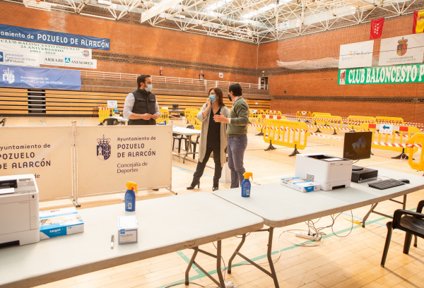 Visita al polideportivo El Torreón para comprobar dispositivo