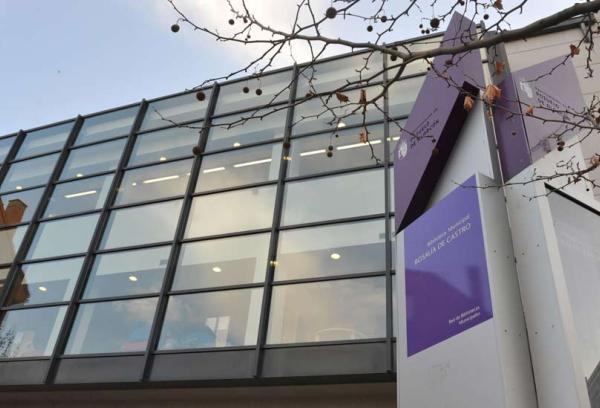 Biblioteca Rosalía de Castro 