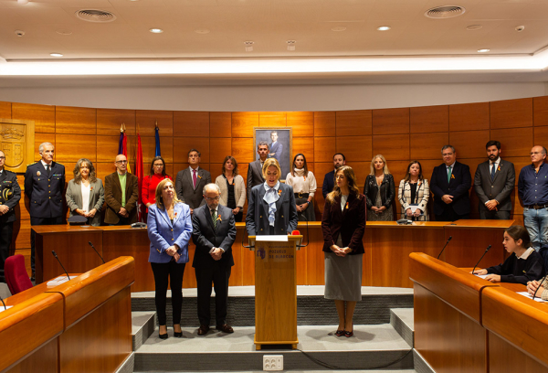 Lectura de la Constitución en el salón del Plenos del Ayuntamiento