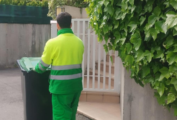 Entrega de cubos