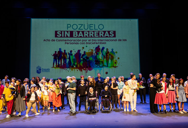 Acto Día Internacional de las Personas con Discapacidad Teatro MIRA Pozuelo