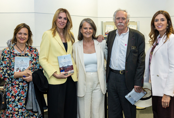 la alcaldesa e Isabel San Sebastián