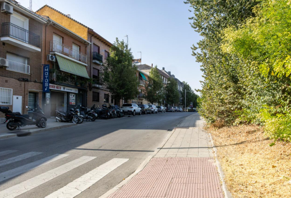 Imagen actual de la calle Campomanes