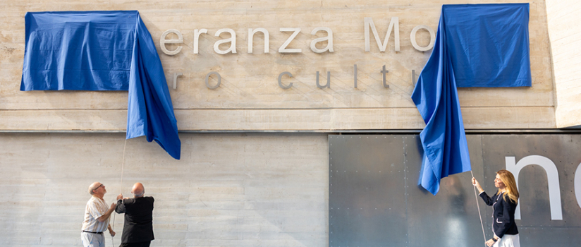 La alcaldesa inauguración